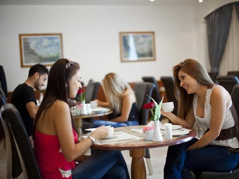 *** Aparthotel Dock Masters Hotel Apartments Dubai United Arab Emirates